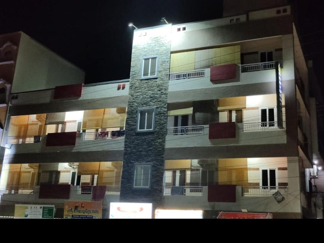 Bed and Breakfast Sar Raj S R Residency Веллуру Екстер'єр фото